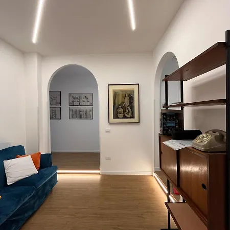 Spacious Apartment A Stone'S Throw From The Metro *